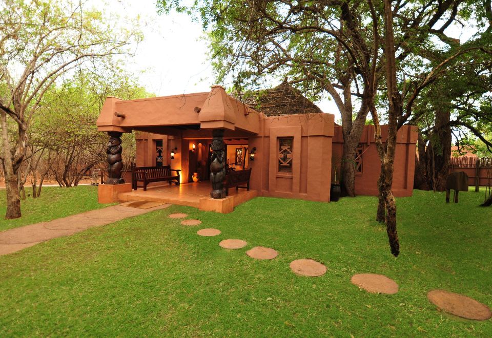 Chilwero safari lodge at golden hour
